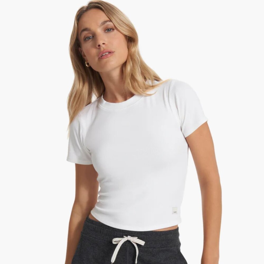 NEW Vuori Pose Fitted Tee